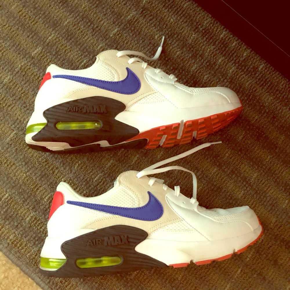 Nike Air Max 90 Essentials Mens 9.5